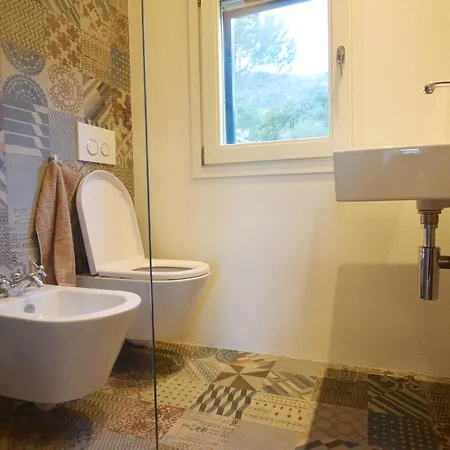 Zaira House Апартаменты